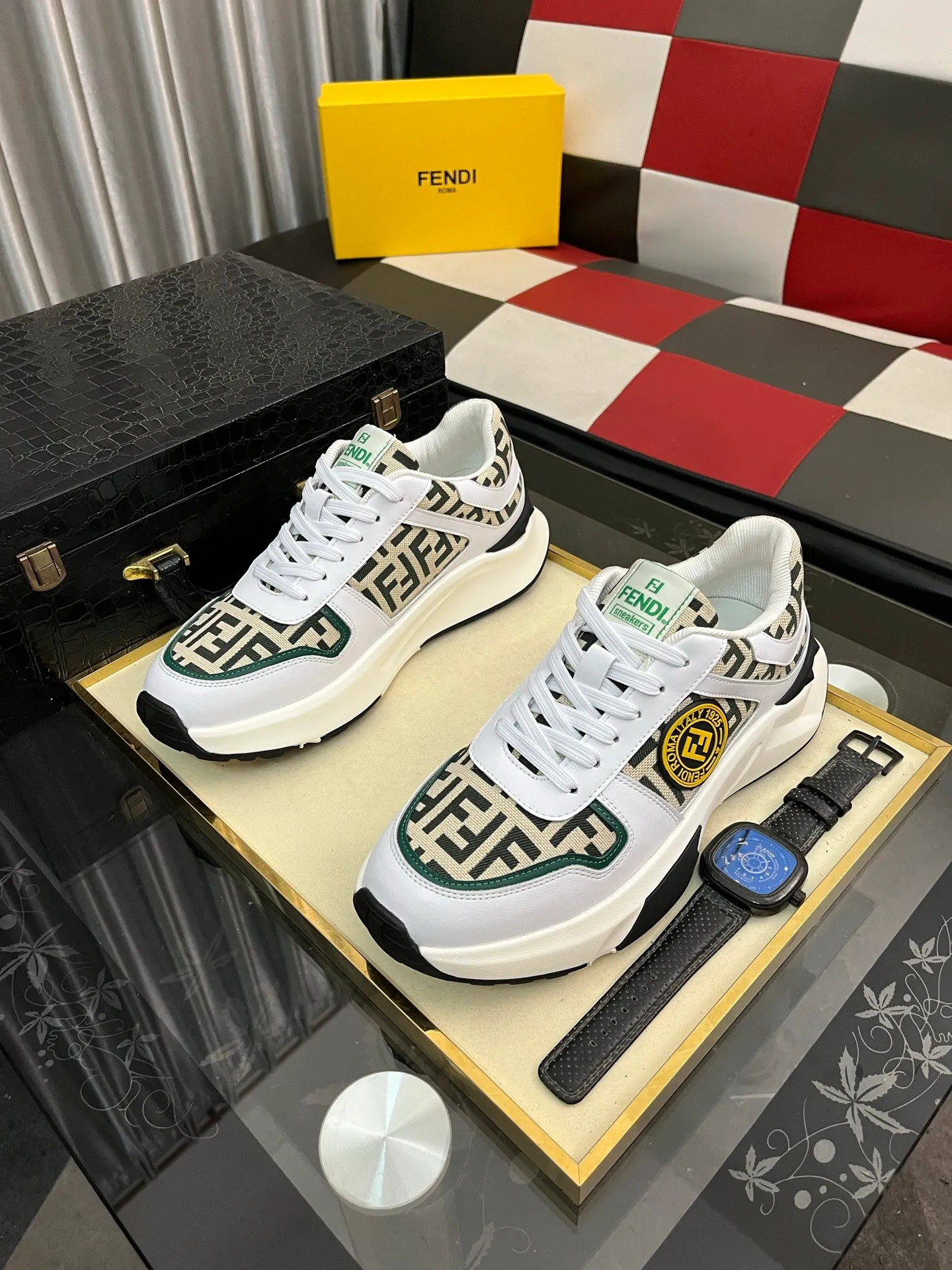 Men's shoes 💰458⌚️⌚️【FENDI】original quality.~ Unique modern style sneakers. 🏃A must-have casual shoe for trendy men😍😍 Original brand imported from Italy, imported original leather, sheep lining (refuses to discolor and grind feet) Sole: Original sole provided by the original factory, French lazy style design ⚠️Fit to the feet, original quality, super comfortable original sole. Just like shooting the real thing 🎬The real thing is better Code number: 38-444️⃣Colors available
